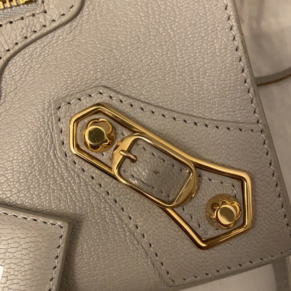 Balenciaga crossbody bag - Picture 9 of 10